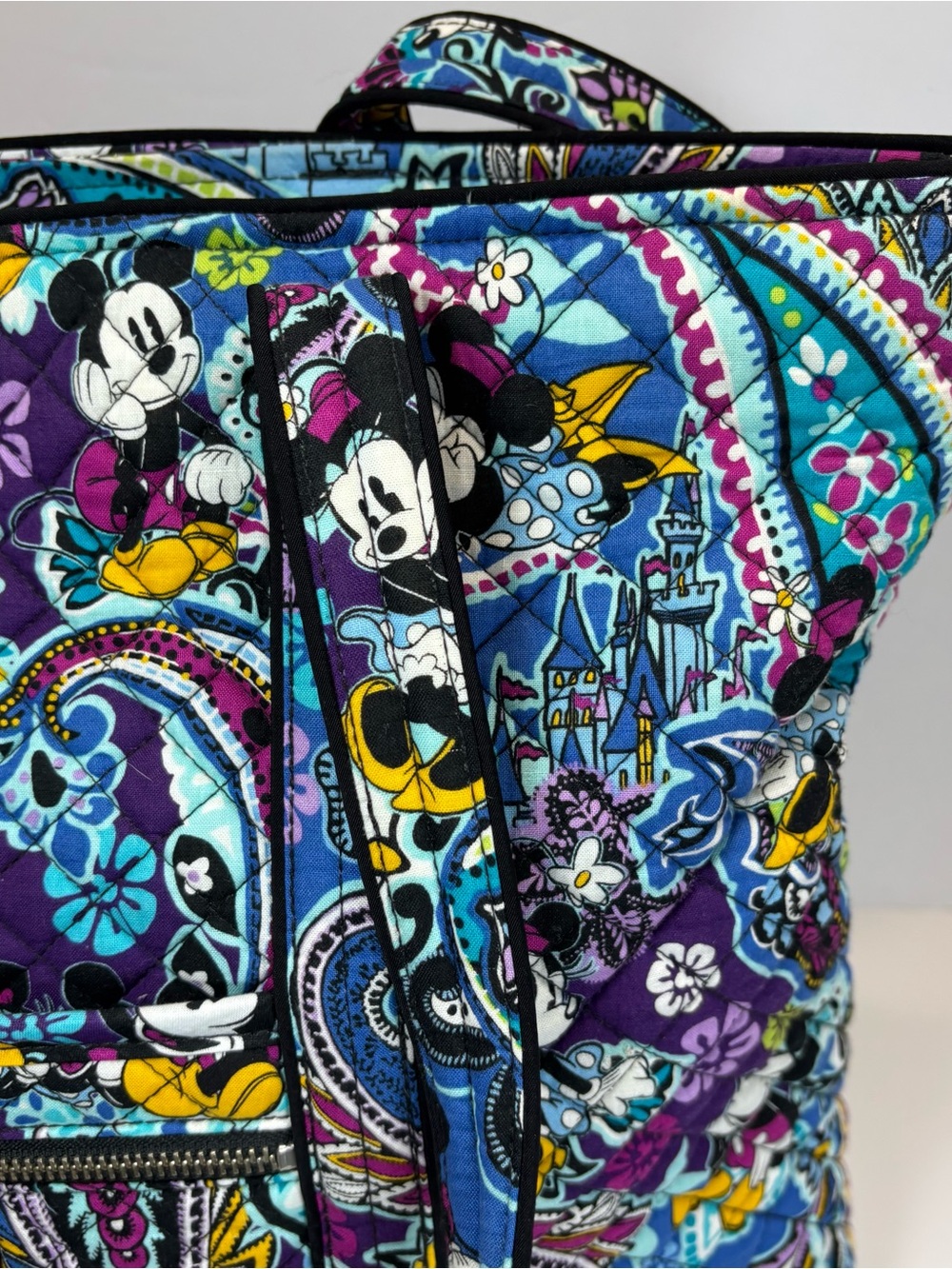 Vera Bradley Disney Parks Iconic Vera Tote Mickey's Paisley Celebration-Like New - Picture 4 of 13